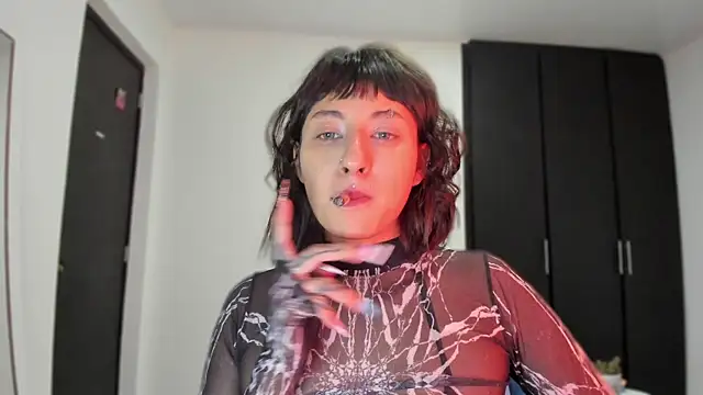 ggor4w33 online show from October 12, 12:29 pm