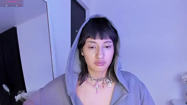 ggor4w33 online show from January 14, 1:05 pm