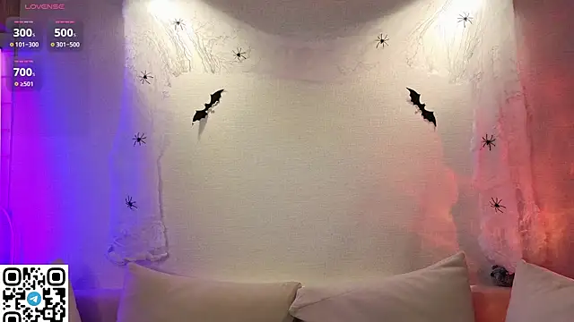 Anadeyaaa online show from October 28, 10:58 pm