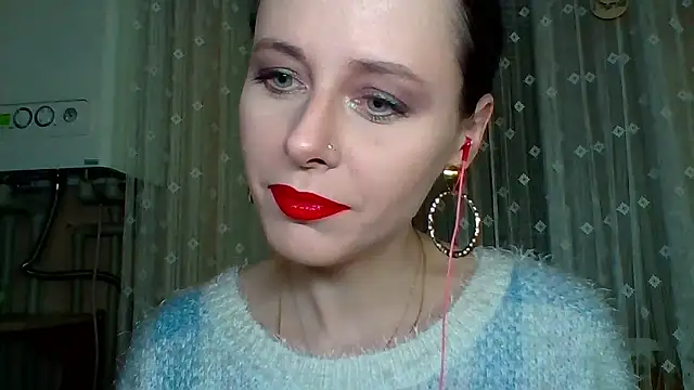 LuminousLady online show from January 14, 5:40 pm