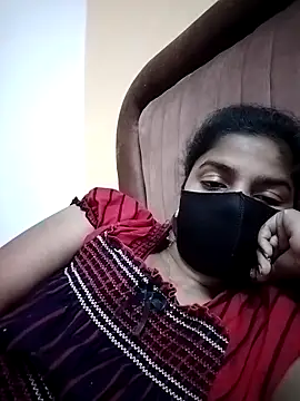 fuungirl38 online show from April 5, 6:51 pm