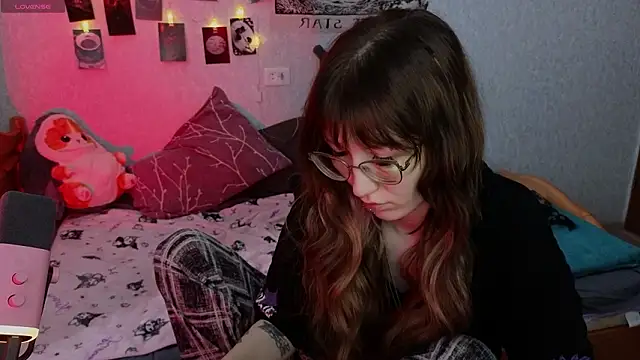 lissaros online show from March 4, 6:20 am