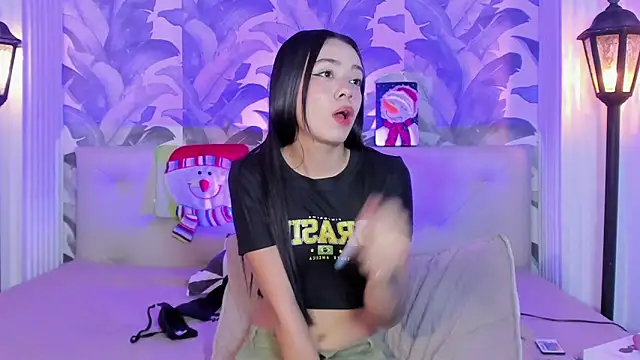 Sami Evanns online show from December 22, 4:04 am