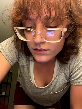 Snapshot of grassXass420 chatting on October 15, 2:14 am grassXass420 online show from October 15, 2:14 am