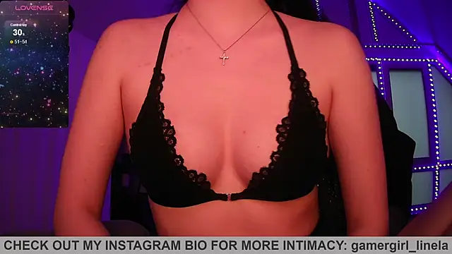 Gamergirl-Linela online show from April 6, 4:46 am