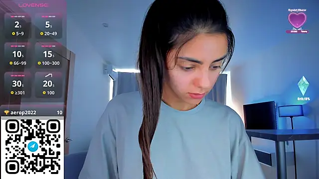 Snapshot of EmiliaZen chatting on September 14, 1:53 pm EmiliaZen online show from September 14, 1:53 pm