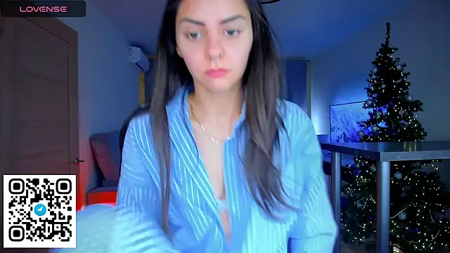 EmiliaZen online show from January 9, 10:58 pm