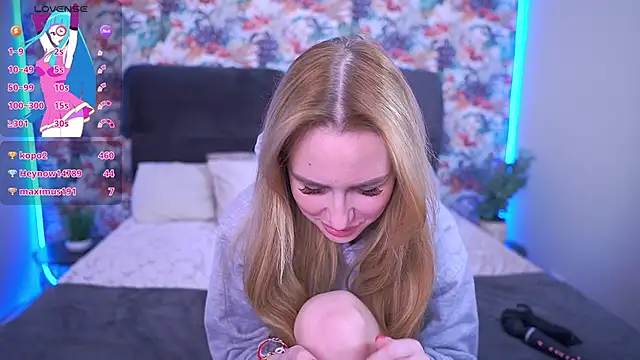 DivineJass online show from April 8, 4:47 am