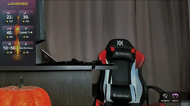 holyharlot online show from October 30, 12:39 pm