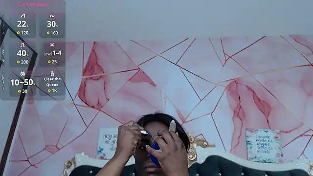 LindaBird online show from February 2, 9:14 pm