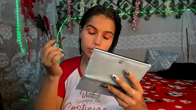 Snapshot of leandro49112 chatting on October 9, 9:19 pm leandro49112 online show from October 9, 9:19 pm