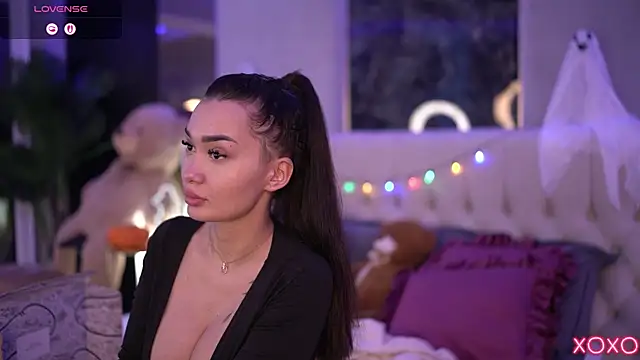 SashaFerrera online show from October 30, 7:59 pm