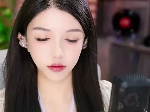 vv-77 online show from December 4, 7:25 pm