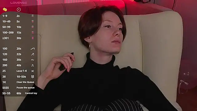 Snapshot of JoYung chatting on October 3, 4:17 am JoYung online show from October 3, 4:17 am