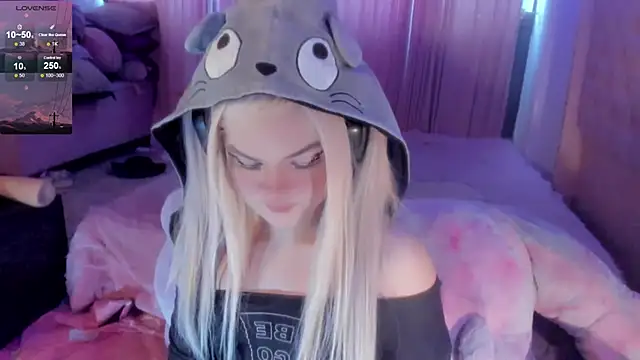 Angelica Reborn online show from November 27, 5:49 pm