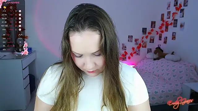 EmilyxxGraces online show from December 3, 11:40 pm