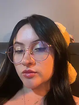 ValentinaOrtiz3 online show from November 8, 3:00 am