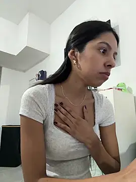 Valeedoll online show from November 26, 4:35 am