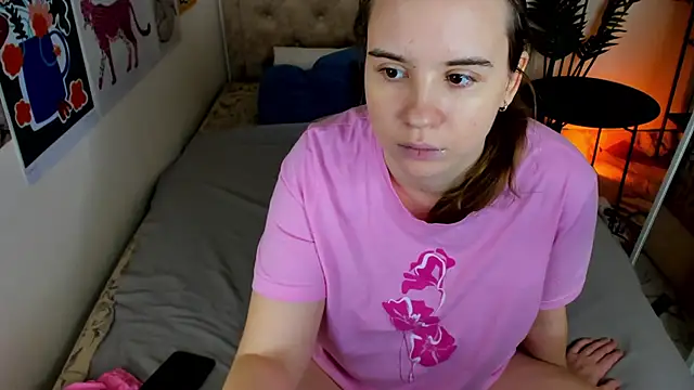 Lika 0ne online show from January 12, 12:32 pm