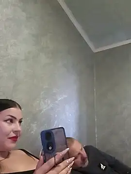 Greta Tamar online show from December 3, 6:38 am