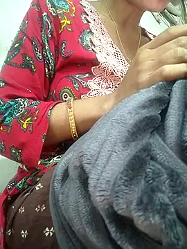 lovely----bhabhi online show from January 11, 2:38 am