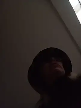 CandieGilson   online show from September 30, 11:16 am