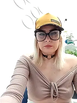 CandieGilson   online show from December 5, 1:34 pm