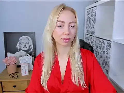 MargaritaRose online show from December 3, 6:16 am