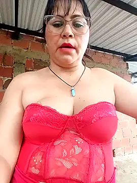 promiscuous-indecent-momm online show from April 16, 9:39 pm