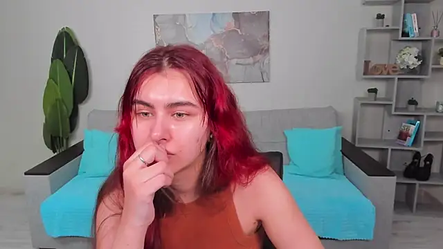 GabriellaMays online show from April 2, 5:05 am