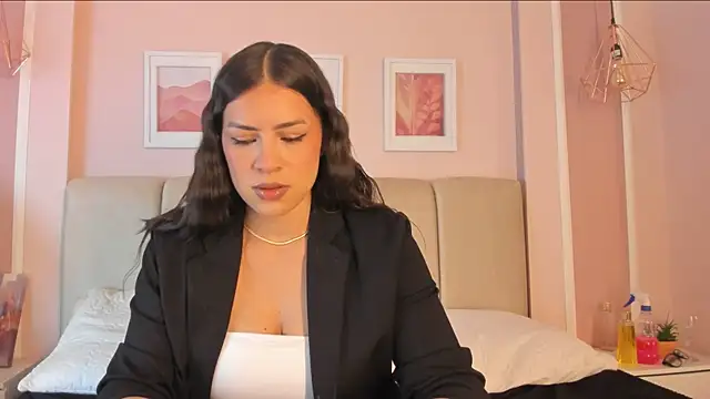 Annie rhoades online show from March 3, 1:06 pm