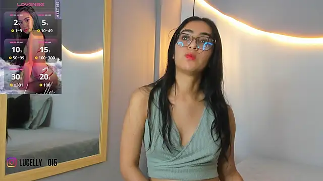 lucelly 15 online show from October 16, 12:08 pm