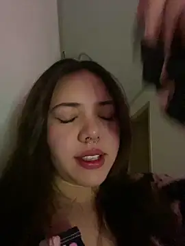  ivyginger online show from September 14, 10:40 pm