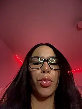 Naatalia online show from February 15, 7:24 pm