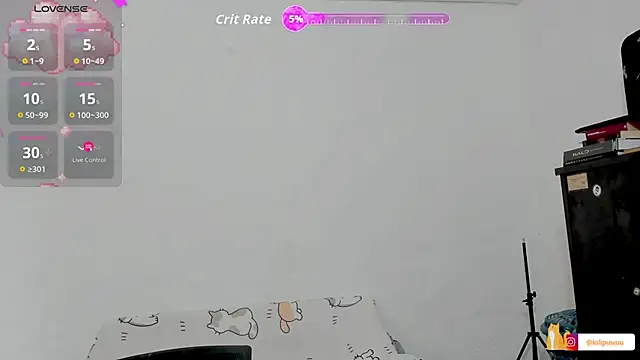 Naoko 7w7 online show from October 23, 10:05 pm