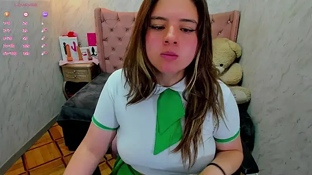 Lianngrace online show from November 9, 2:57 pm