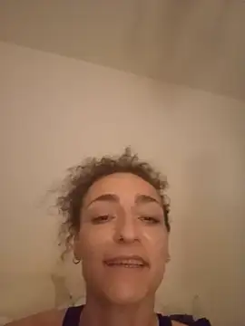 MissVera859  online show from June 17, 1:51 am