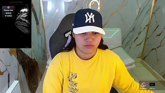 melany rouse18 online show from April 21, 5:36 am