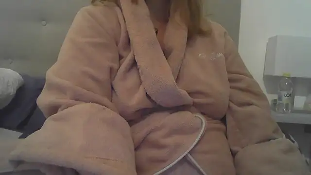 sizha6 online show from December 2, 6:48 am