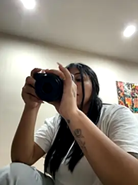 Karla Stein2025 online show from November 5, 3:01 am