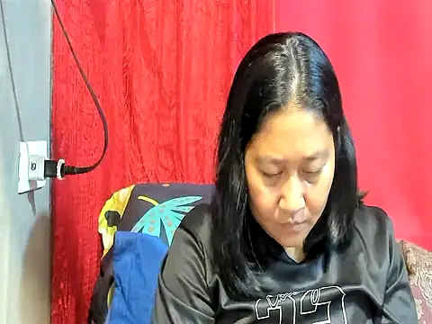 hotchubby88 online show from January 18, 9:16 am