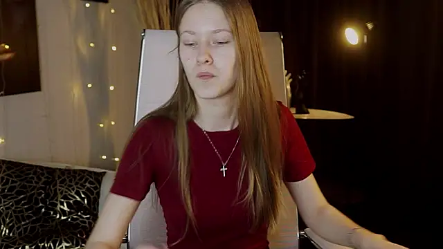 EveMundie online show from March 6, 9:26 am