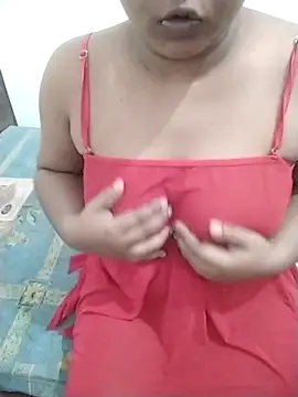 SLbeaty online show from February 19, 2:33 am