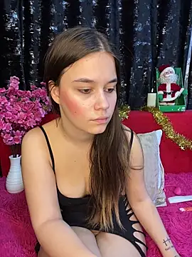 Siena Amaris online show from December 17, 9:35 am