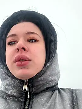 AlishaOfThorns online show from December 22, 5:43 am