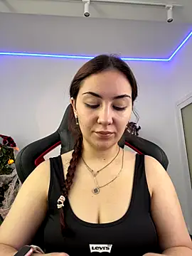 AshleySkott  online show from October 28, 8:53 am