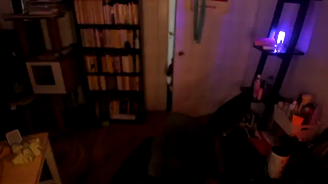 Rosiee69  online show from February 15, 3:44 pm