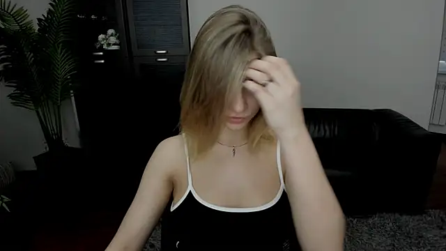 AmandaGracy 1 online show from September 12, 3:07 am