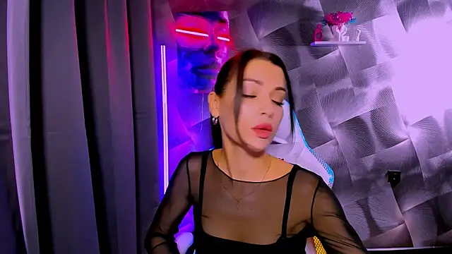 KetiWils online show from October 16, 4:48 am