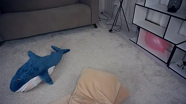 QuennaCoote online show from November 26, 7:53 am